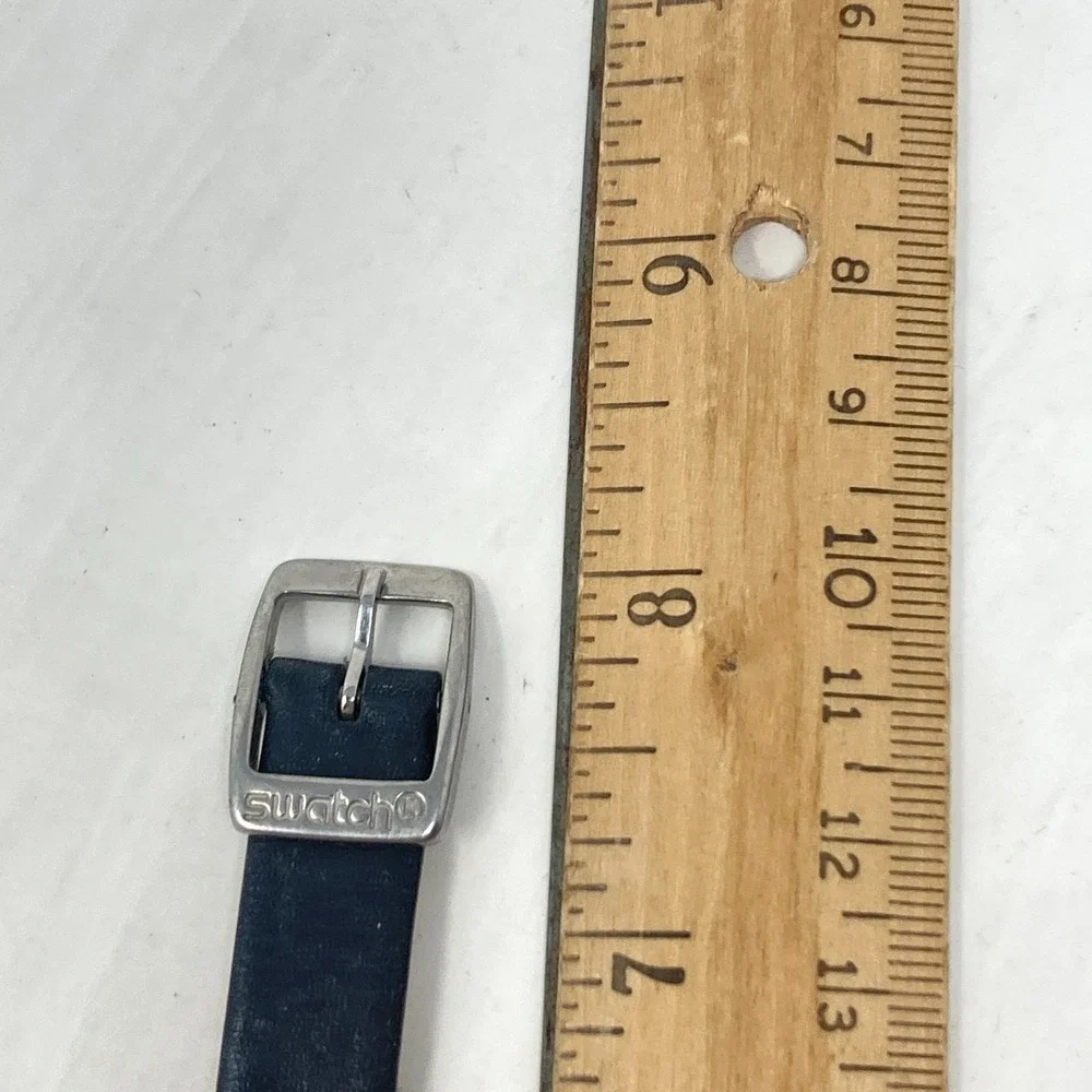 Swatch Aim At Me Womens Watch 24mm Silver Tone Black Swiss Made WR New Battery